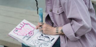 Blackbook do graffiti: jak prowadzić szkicownik i jakich markerów używać?